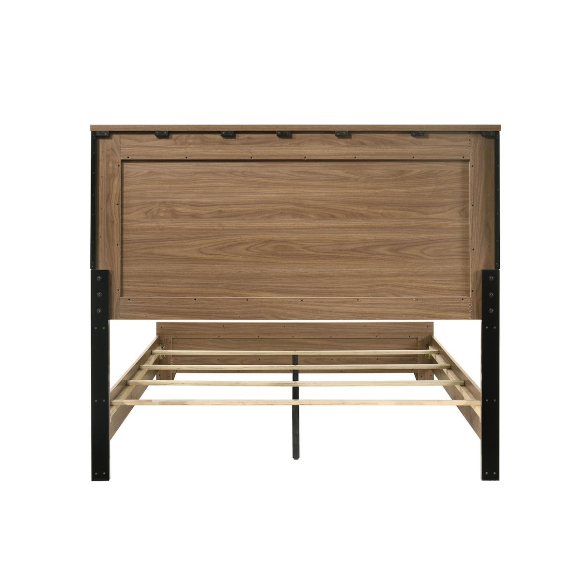 Walnut / Chestnut 3pc Queen Size Bedroom Set with Nightstands