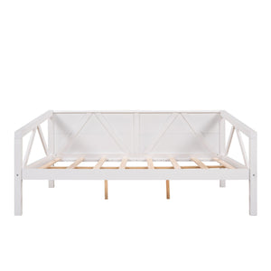 Elegant Design Daybed With Slat Support by Couch.com
