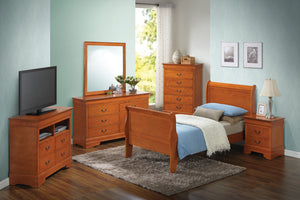 Panel Sleigh Bed by Couch.com
