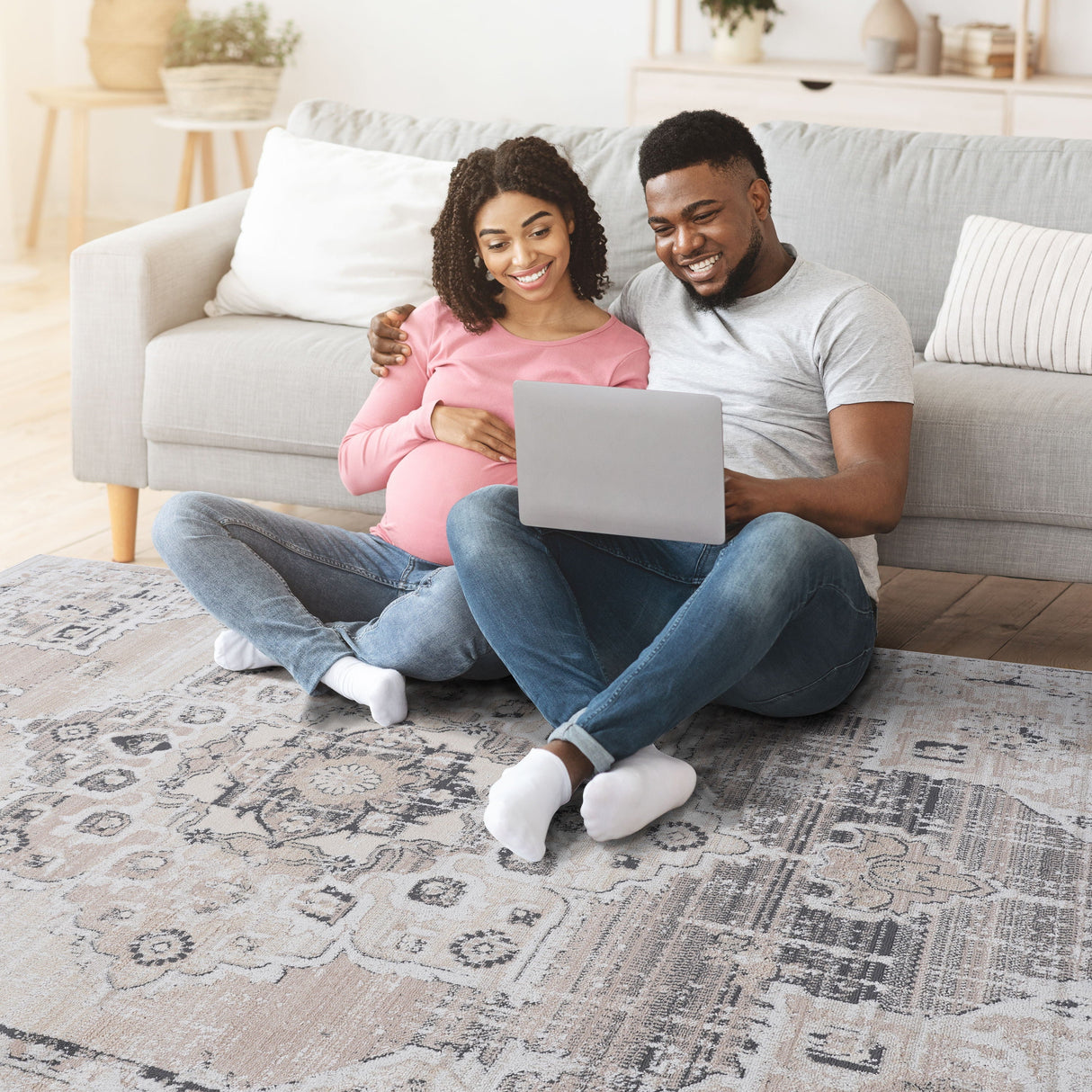 Payas - Medallion Area Rug by Couch.com