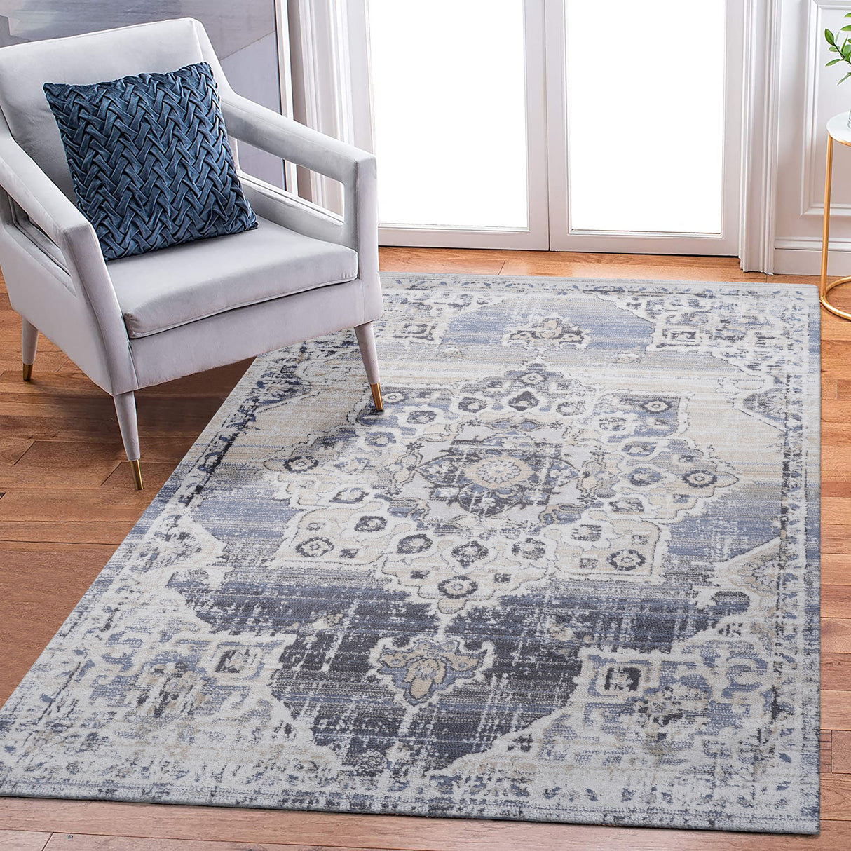 Payas - Medallion Area Rug by Couch.com