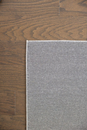 Fenix - Accent Rug - Silver by Couch.com