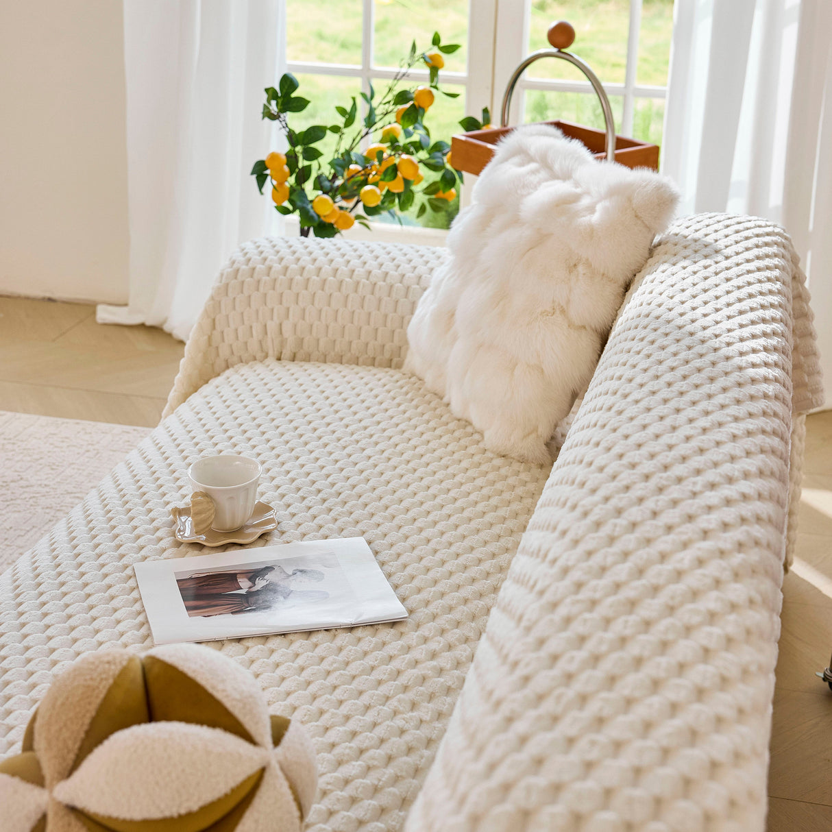 Thick Plush Non-Slip Sofa Throw Cover, Warm Soft Faux Fur Couch Protector for Winter