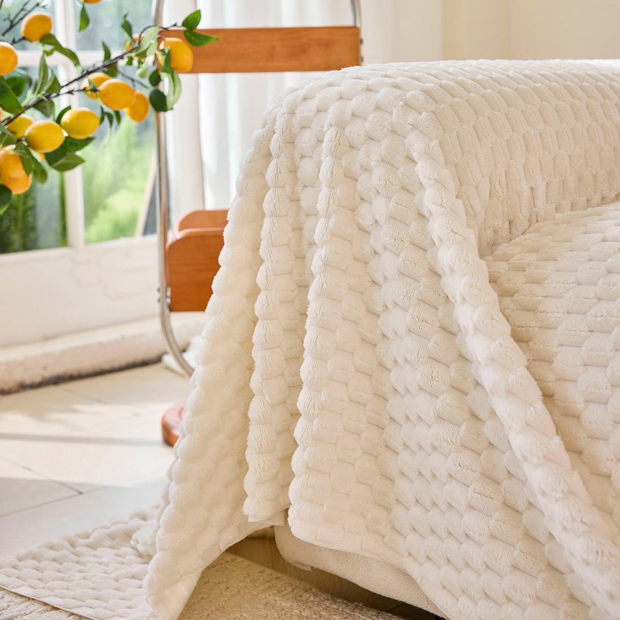 Thick Plush Non-Slip Sofa Throw Cover, Warm Soft Faux Fur Couch Protector for Winter