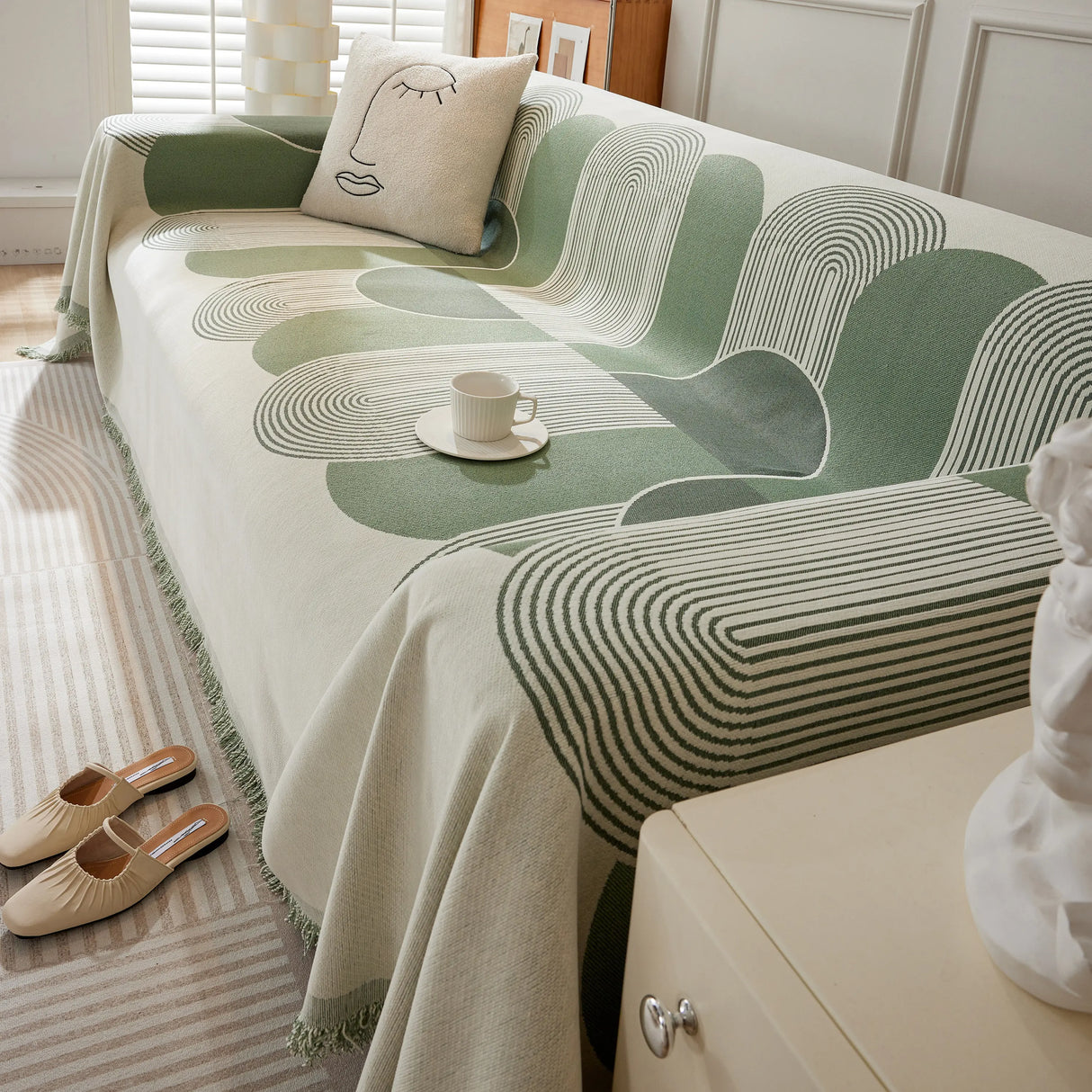 Soft Chenille Tassel Trim Sectional Sofa Protector Couch Covers for Cats Cozy Blanket Sofa Throws