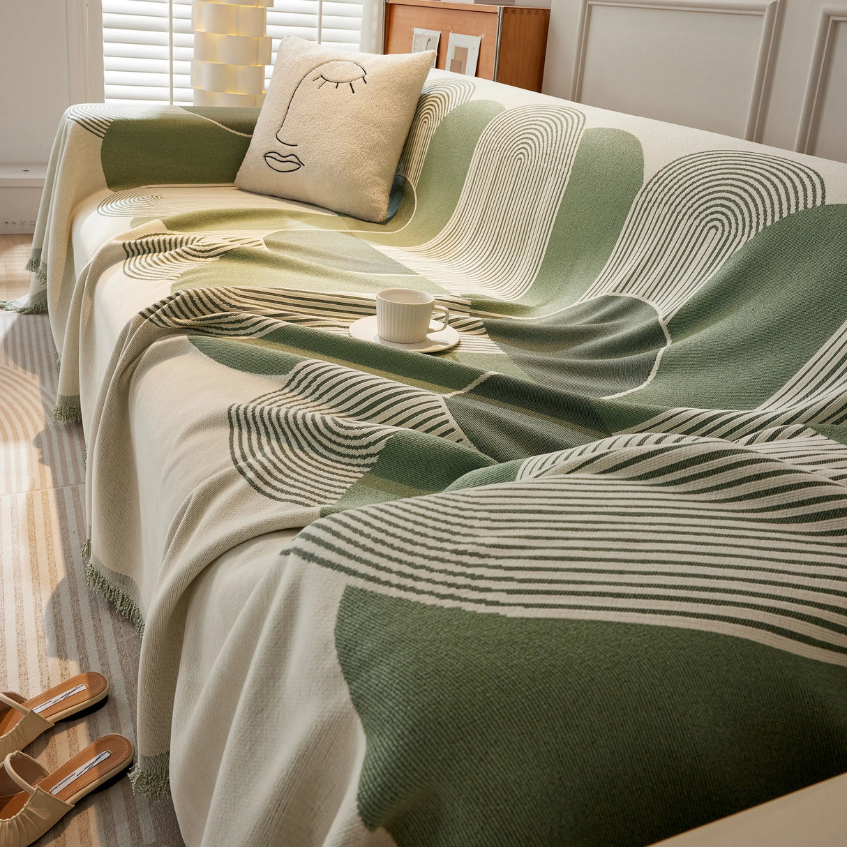 Soft Chenille Tassel Trim Sectional Sofa Protector Couch Covers for Cats Cozy Blanket Sofa Throws