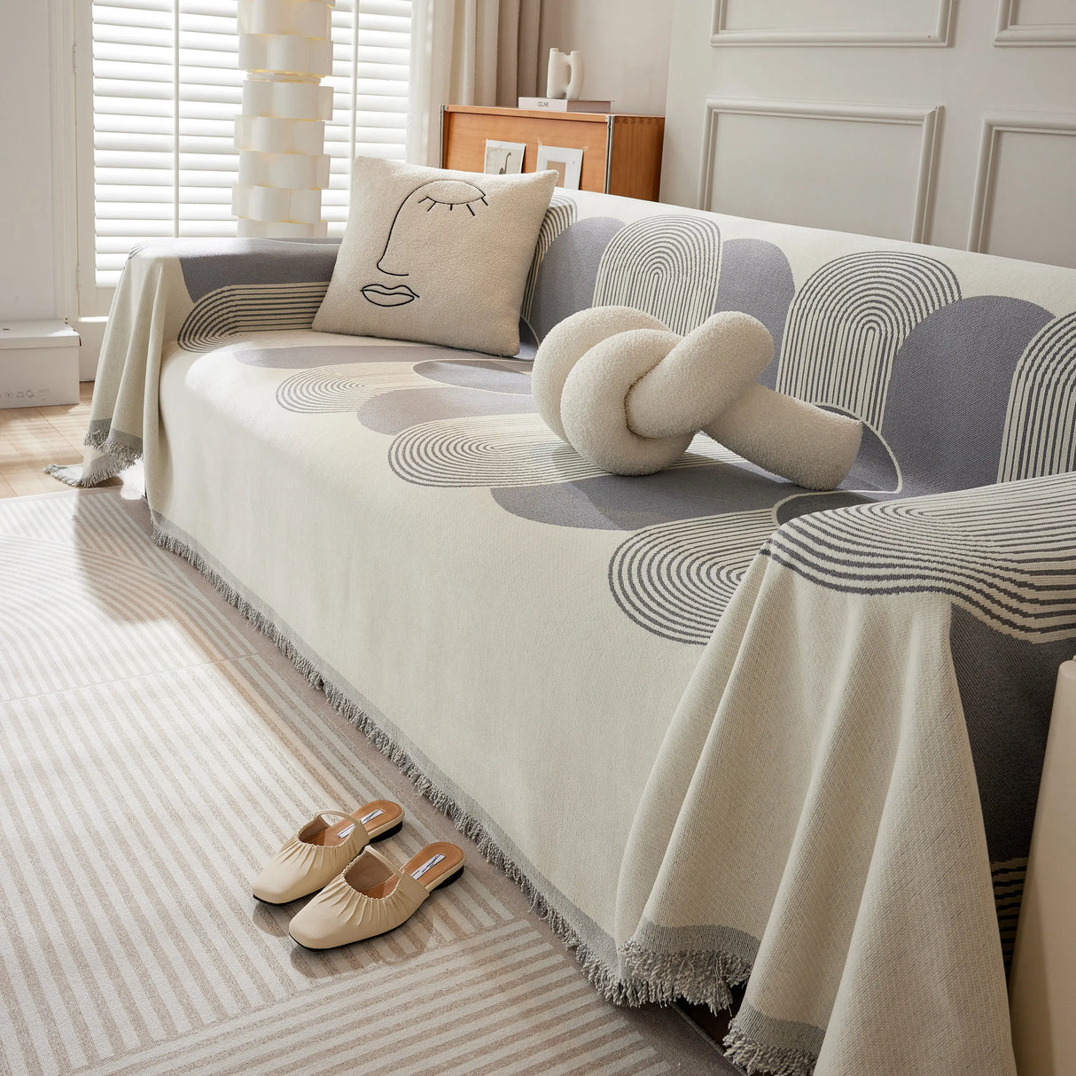 Soft Chenille Tassel Trim Sectional Sofa Protector Couch Covers for Cats Cozy Blanket Sofa Throws