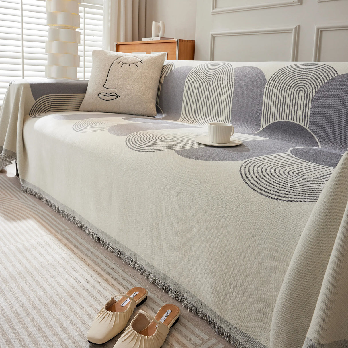 Soft Chenille Tassel Trim Sectional Sofa Protector Couch Covers for Cats Cozy Blanket Sofa Throws