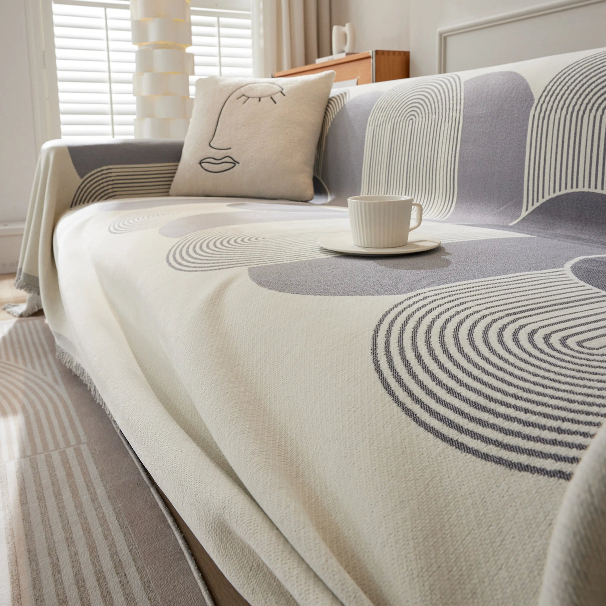 Soft Chenille Tassel Trim Sectional Sofa Protector Couch Covers for Cats Cozy Blanket Sofa Throws