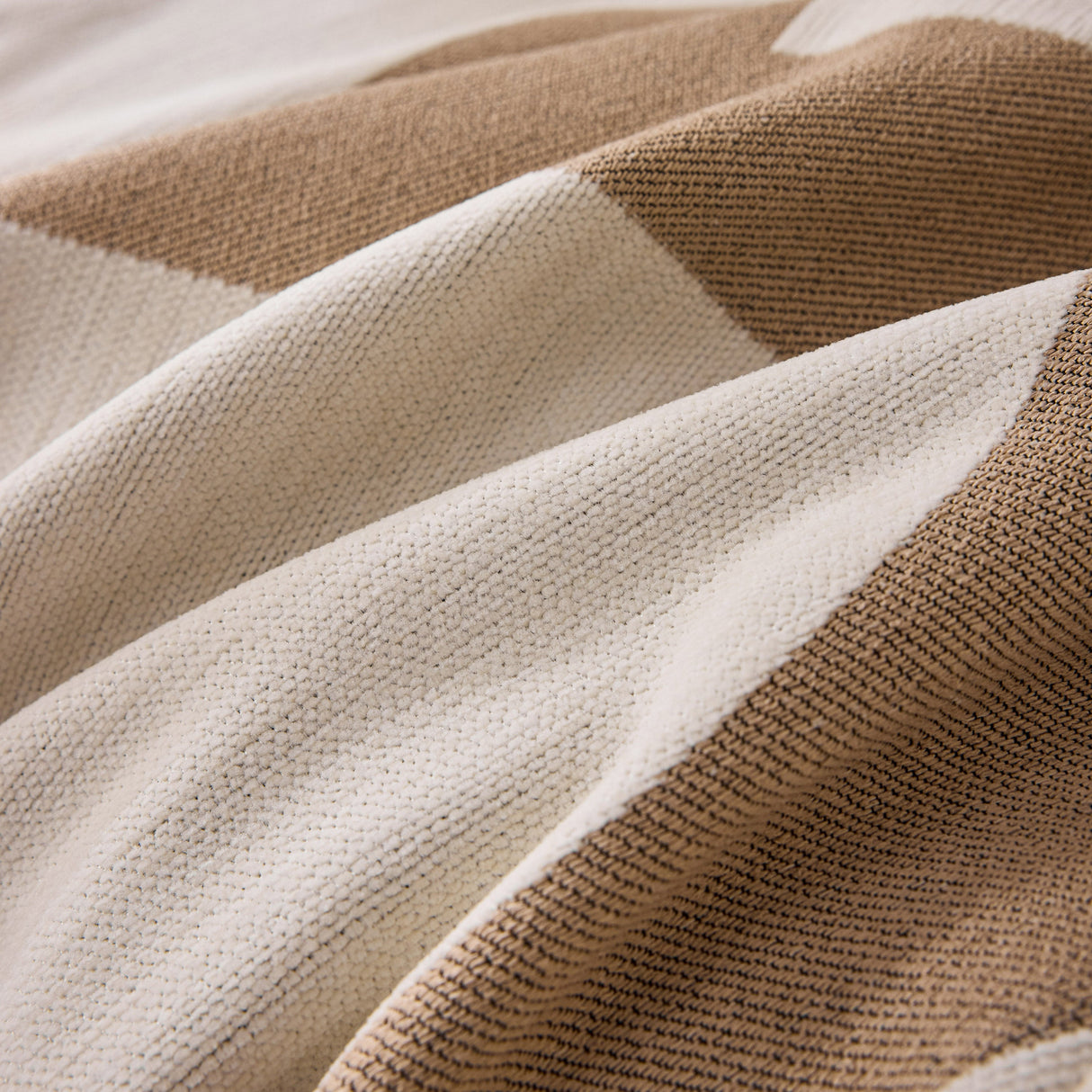 Modern Abstract Chenille Sofa Cover, Large Soft Throw Blanket with Tassels for Couch