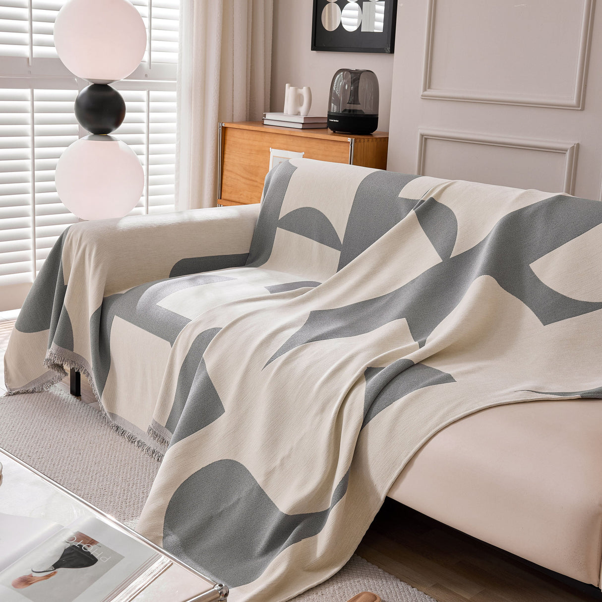 Modern Abstract Chenille Sofa Cover, Large Soft Throw Blanket with Tassels for Couch