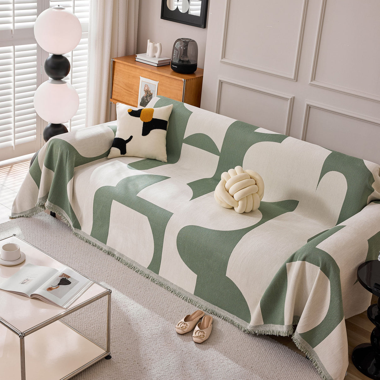 Modern Abstract Chenille Sofa Cover, Large Soft Throw Blanket with Tassels for Couch