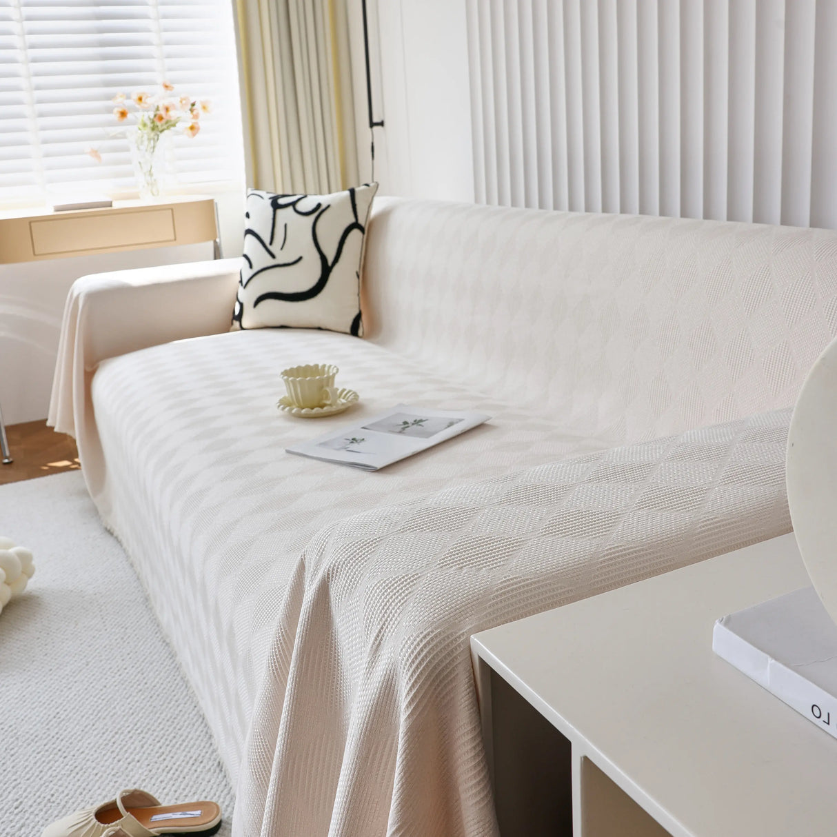 Textured Chenille Sofa Cover Throw, Soft Washable Couch Blanket Protector for Pets