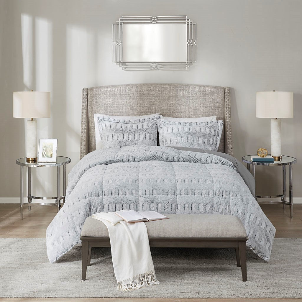King/Cal King Back Print Long Fur Comforter Mini Set