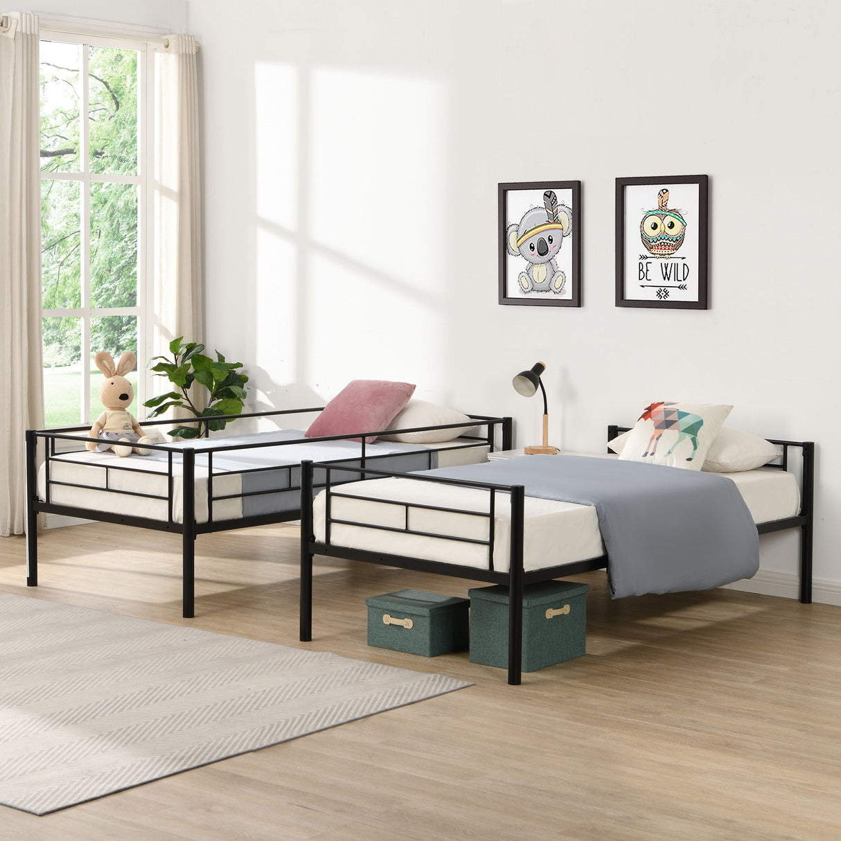 Bunk Bed With Trundle by Couch.com