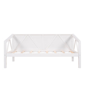 Elegant Design Daybed With Slat Support by Couch.com
