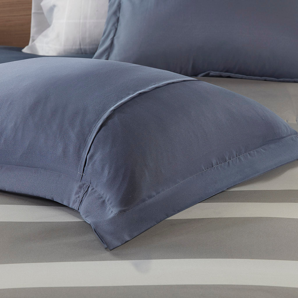 Queen Striped Comforter Set with Bed Sheets