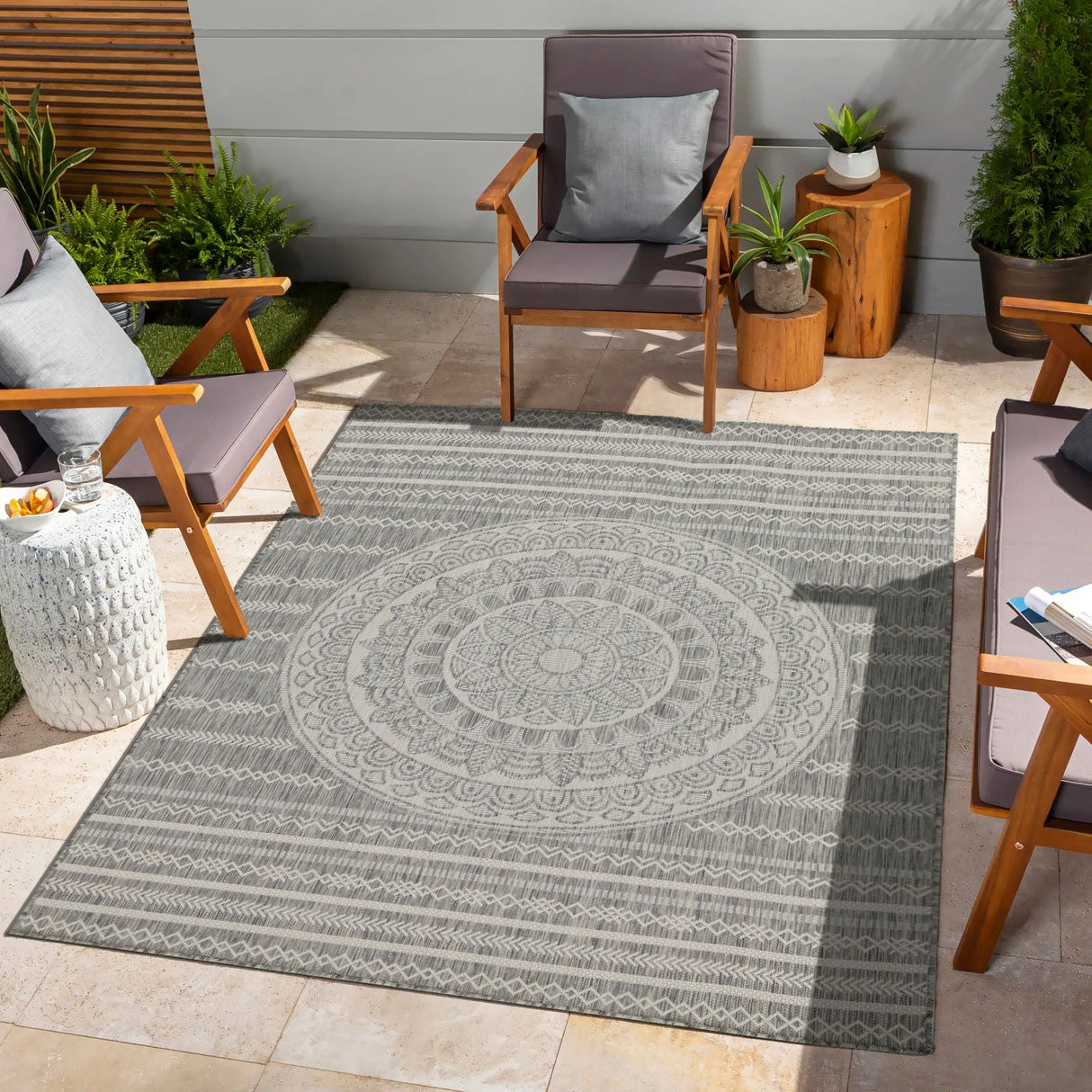 Sunshine - Indoor / Outdoor Area Rug - Polypropylene by Couch.com