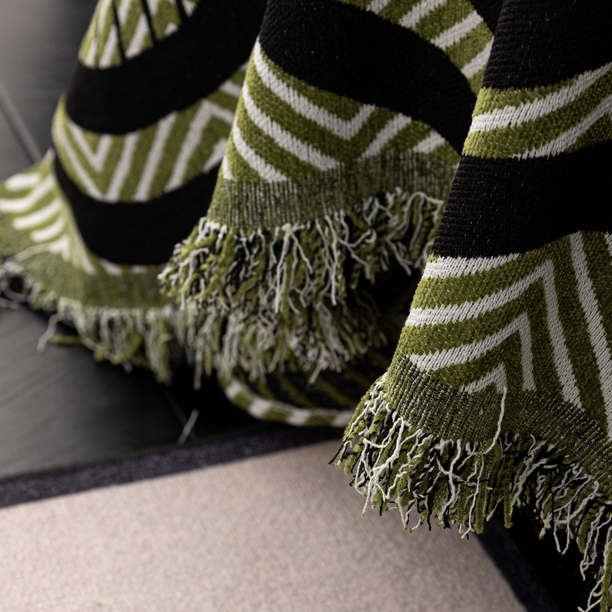 Chenille Sofa Throw Cover, Textured Chevron Decorative Couch Blanket for Living Room