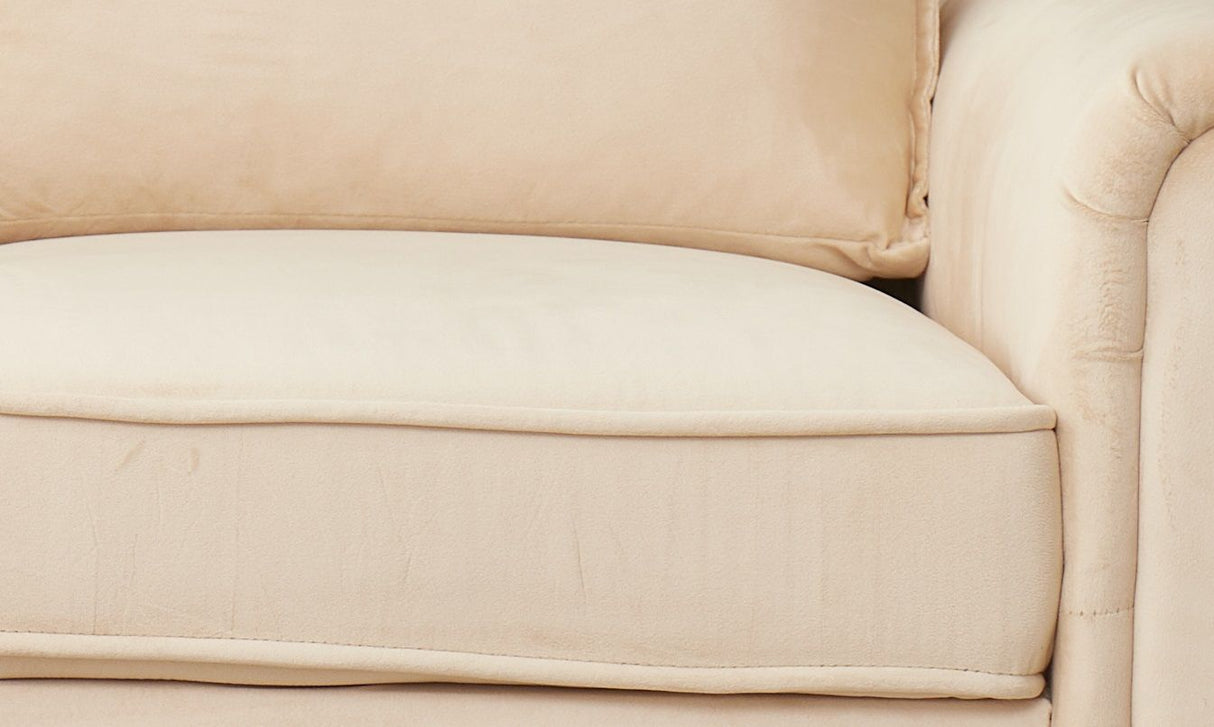 Graceful Design Plush Comfort Loveseat by Couch.com