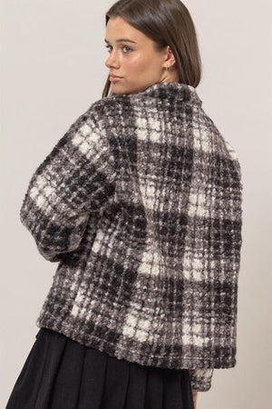 Timeless Plaid Collared Neck Bouclé Jacket with Pockets Elegant Retro Outerwear Women Jacket