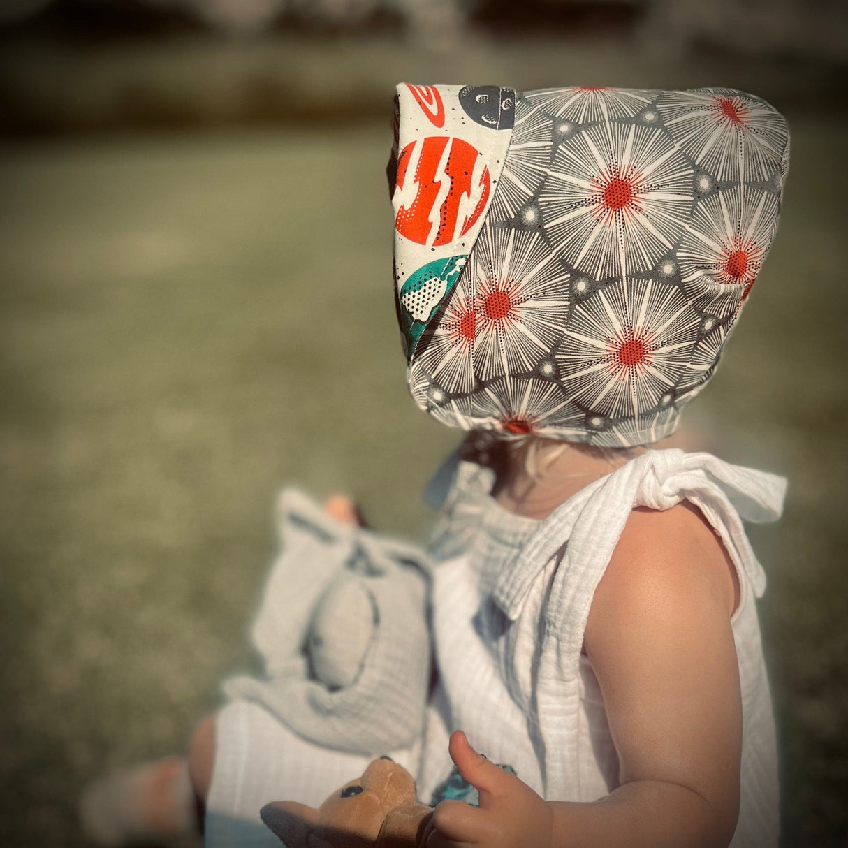 Bonnet in Organic Space
