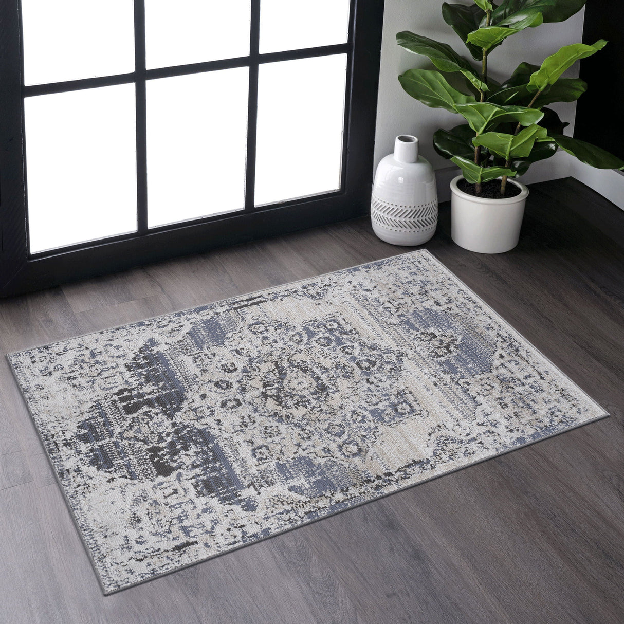 Payas - Medallion Rug by Couch.com