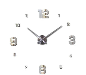 Artistic Wall Clock for Living Room Décor