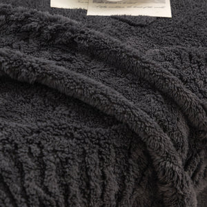 Luxury 3D Butterfly Jacquard Sofa Throw Blanket, Ultra-Soft Plush Fleece Couch Cover