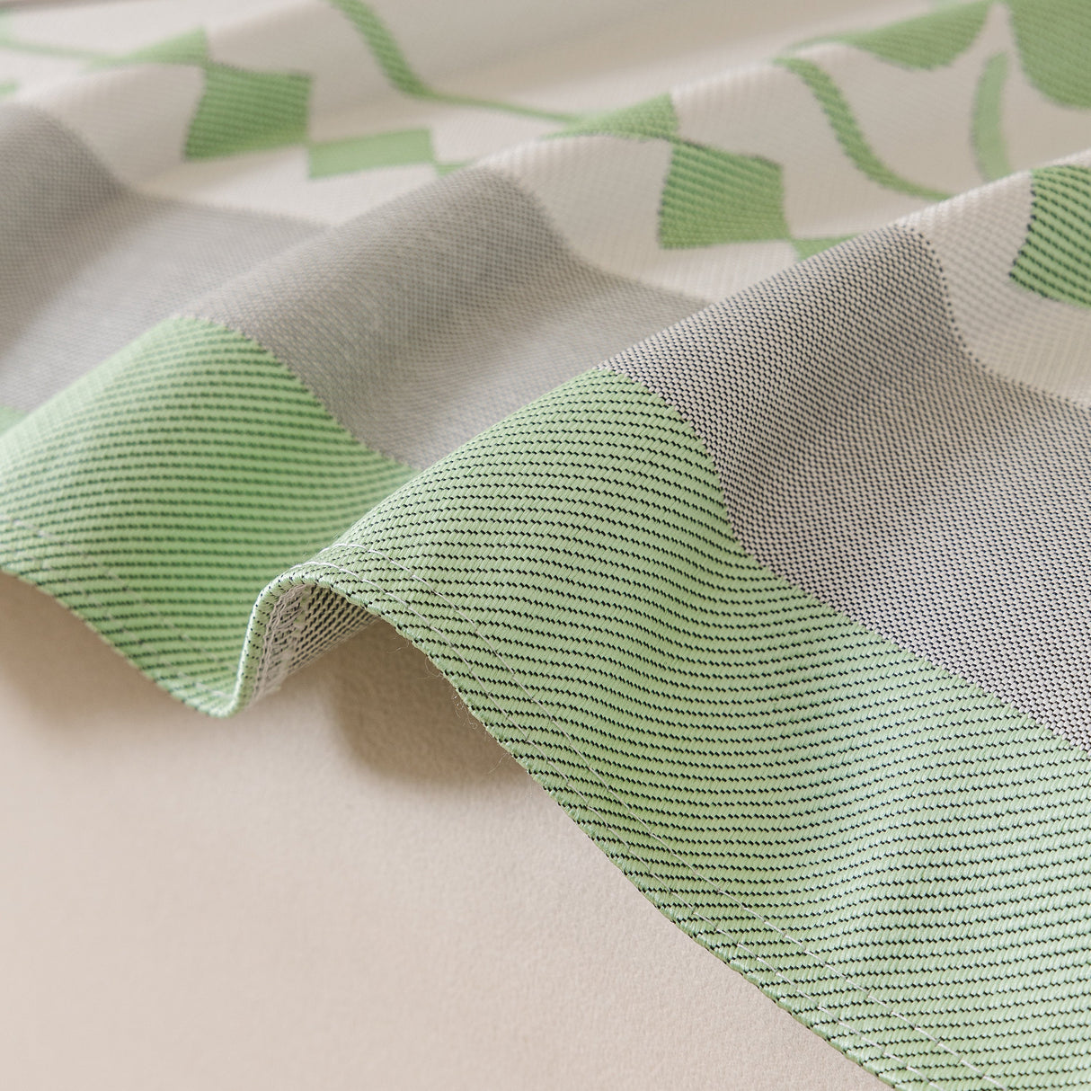 Cooling Four-Leaf Clover Hope Faith Love Luck Summer Comfy Ice Silk Furniture Throw Covers for Sofas