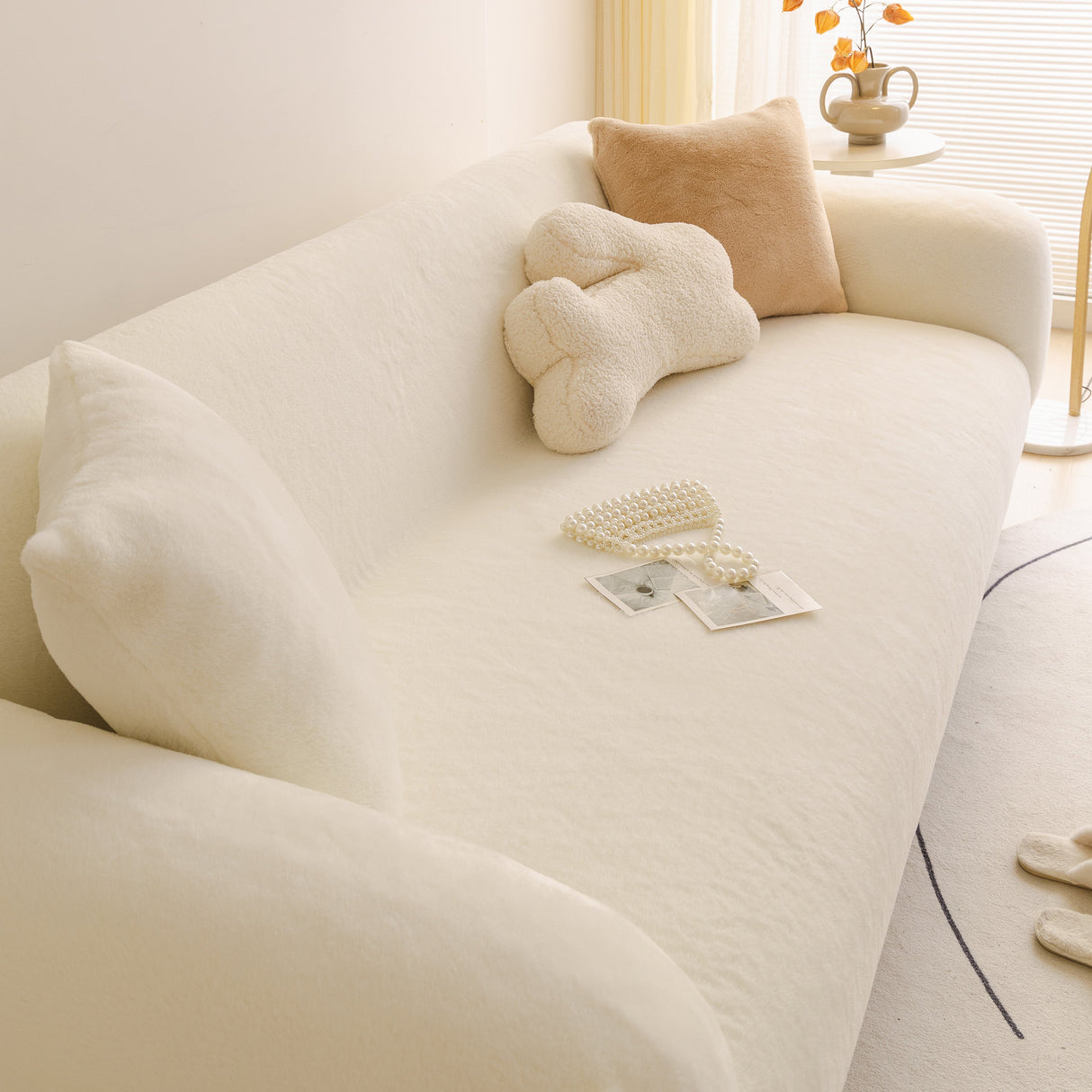 Soft Plush Warm Sofa Cover Stretchable Cozy Velvet Couch Protector for Fall & Winter