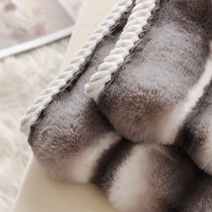 Ultra Soft Faux Fur Couch Cover – Large, Fluffy, and Elegant Sofa Throw Blanket