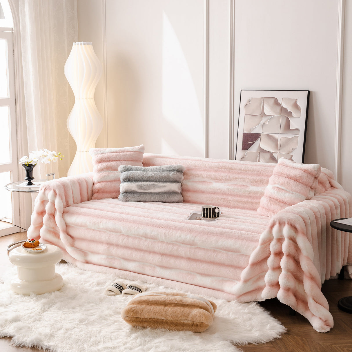 Ultra Soft Faux Fur Couch Cover – Large, Fluffy, and Elegant Sofa Throw Blanket