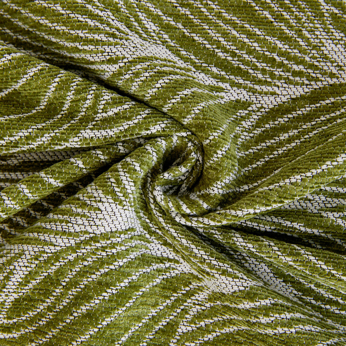 Leaf Universal Furniture Protector Chenille Couch Cover, Large Couch Cover Blanket for Couch Sofa