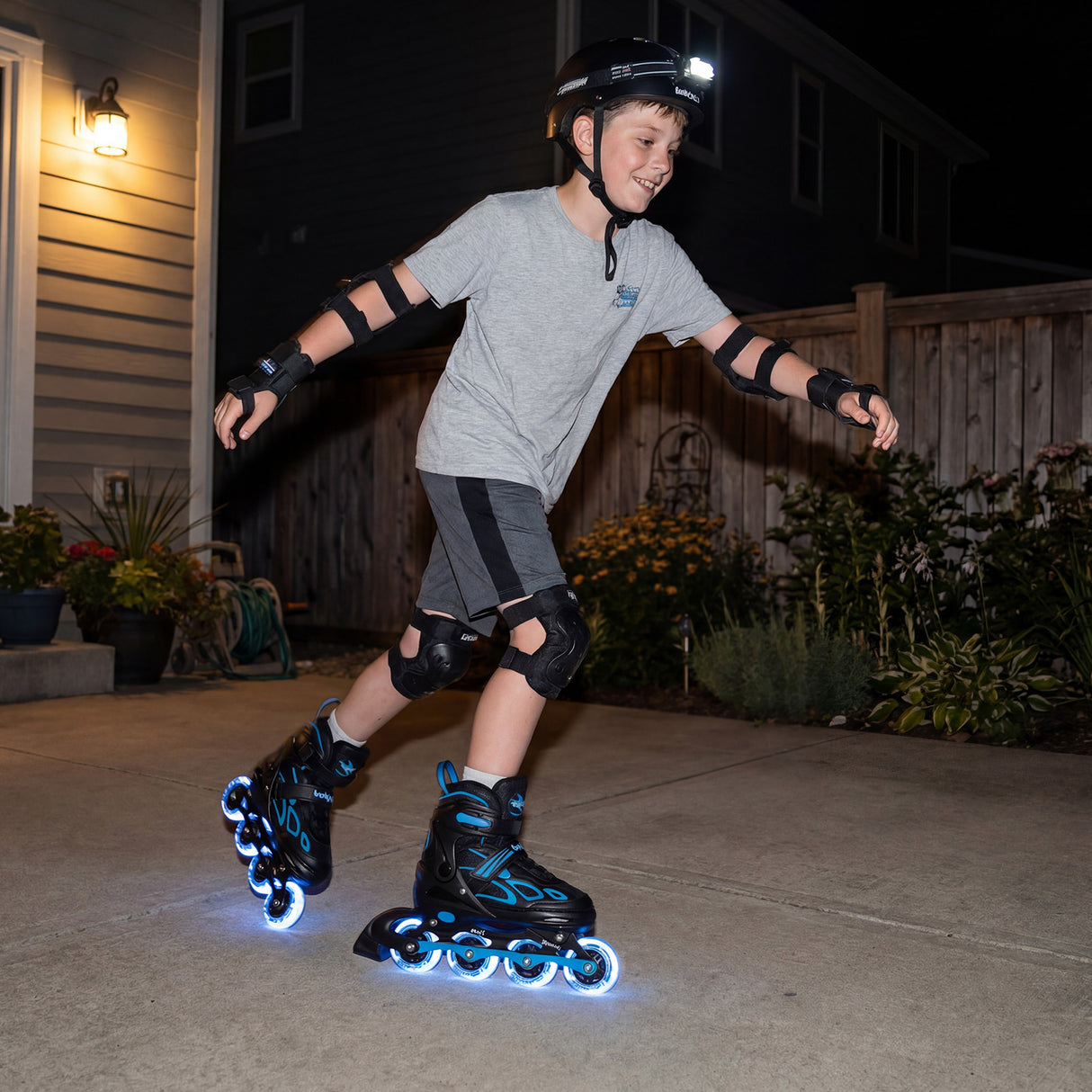 Adjustable Kids' Incline Skates 4 Sizes Adjustable Blade Roller-Blue