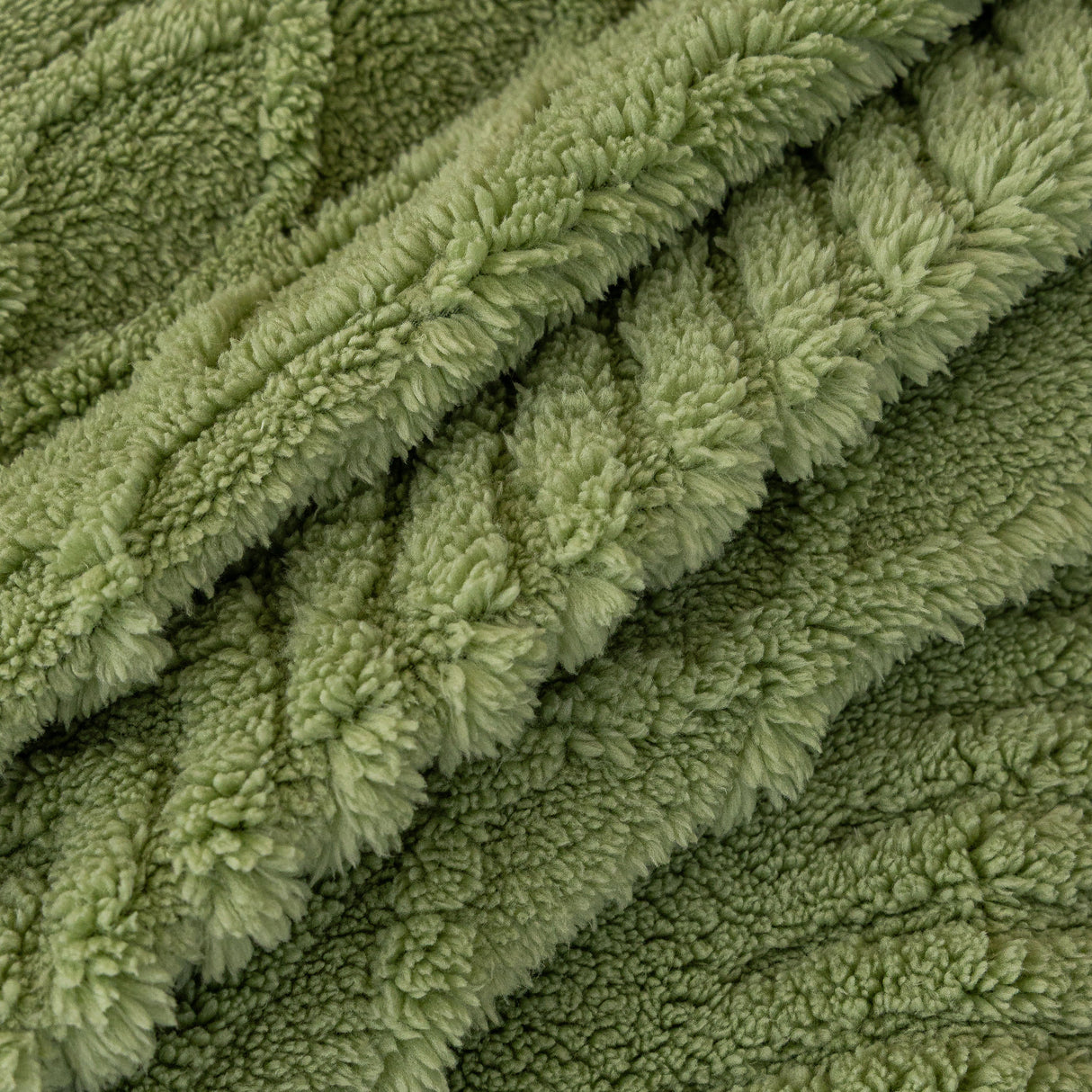 Plush Fleece Sofa Cover with 3D Cable Knit Texture Soft Cozy Warm Sofa Throw Blanket