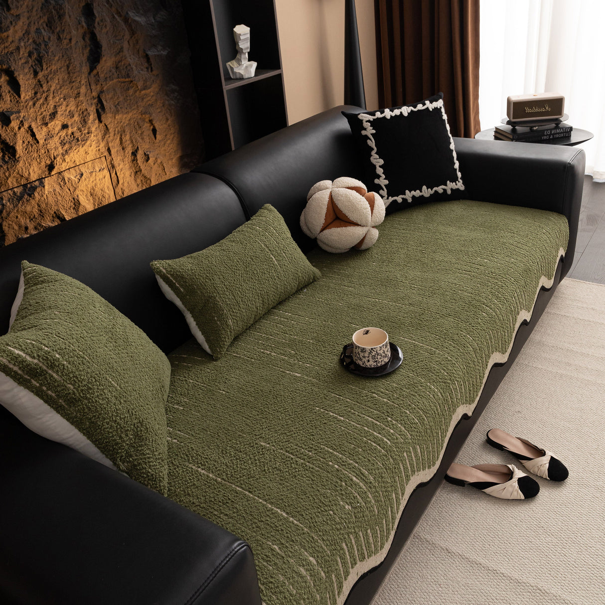 Textured Sofa Seat Cover with Wave Edge – Non-Slip, Washable Couch Throw Protector