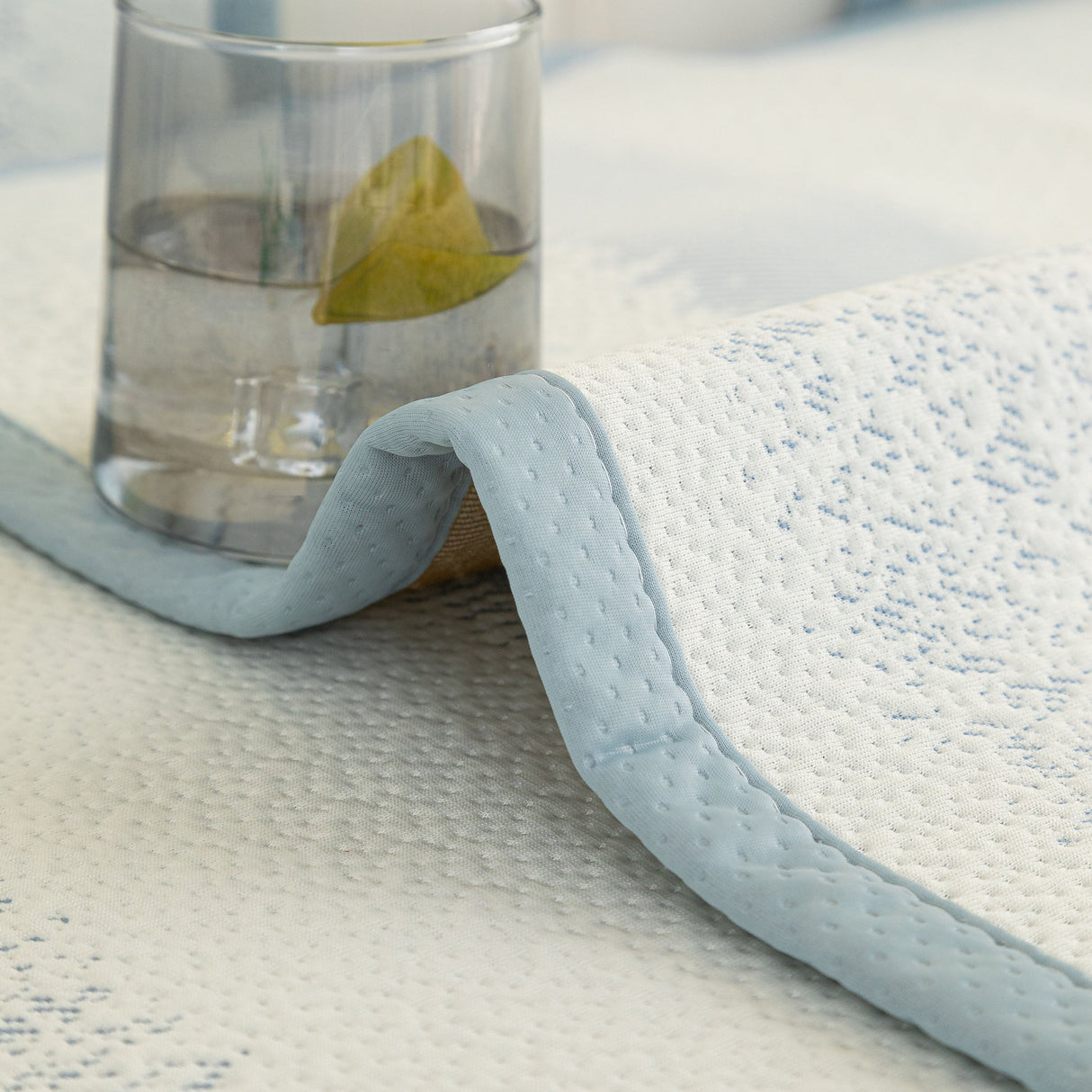 Striped Non-Slip Cooling Couch Cover, Summer Couch Pads for Seat Back Armrest