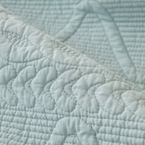 Geometric Textured Cotton Quilted Sofa Cover, Non-Slip Washable Couch Protector