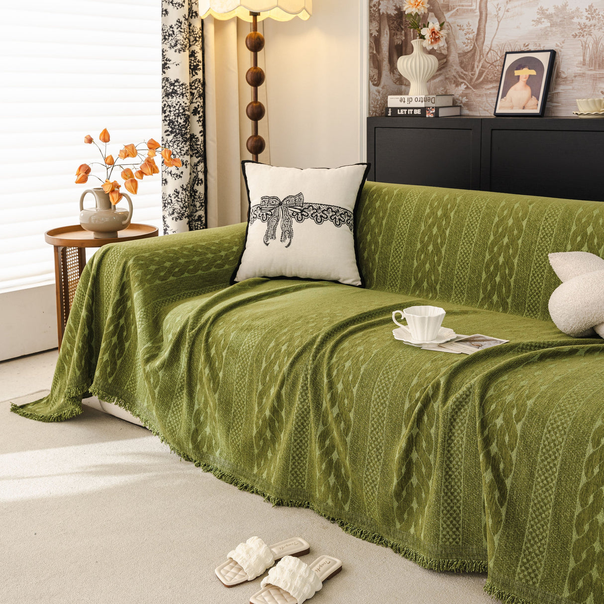 Sofa Cover Blanket Throw with Tassels, Decorative Furniture Protector for Dogs/Pets