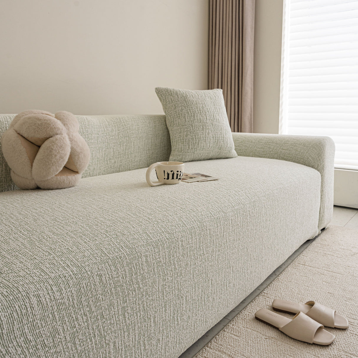 High Stretch Washable Slipcover, Non-Slip Washable Furniture Protector for Kids Pets