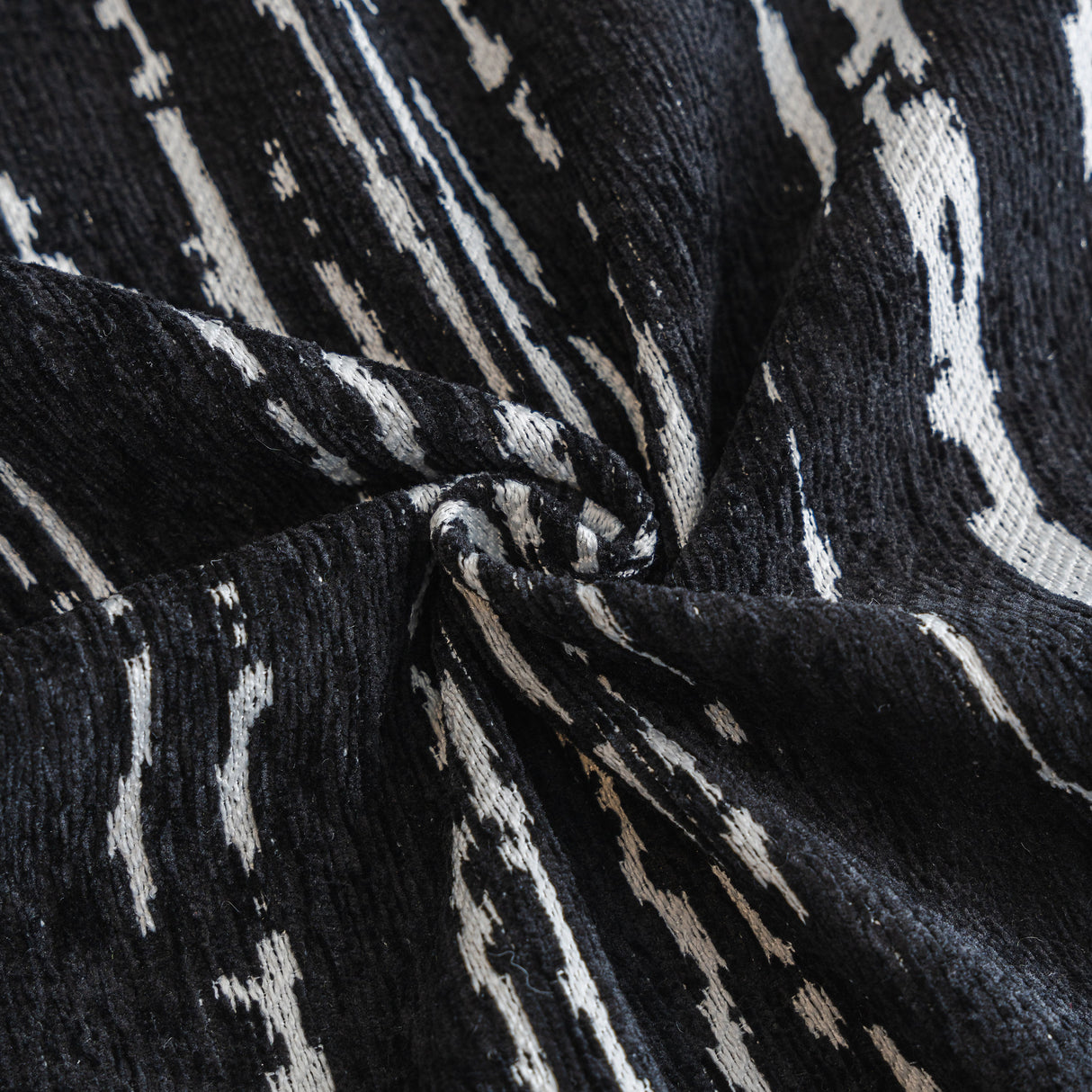 Slip Covers for Sofas, Sofa Throw Cover Soft Chenille Sofa Bed Cover, L Shaped Sectional Couch Covers