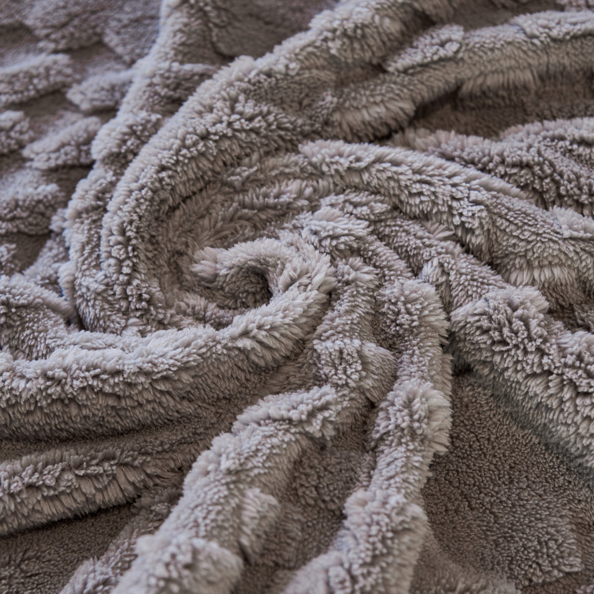 Thickened 3D Plush Premium Living Spaces Couch Covers Soft and Warm Couch Protector Blanket