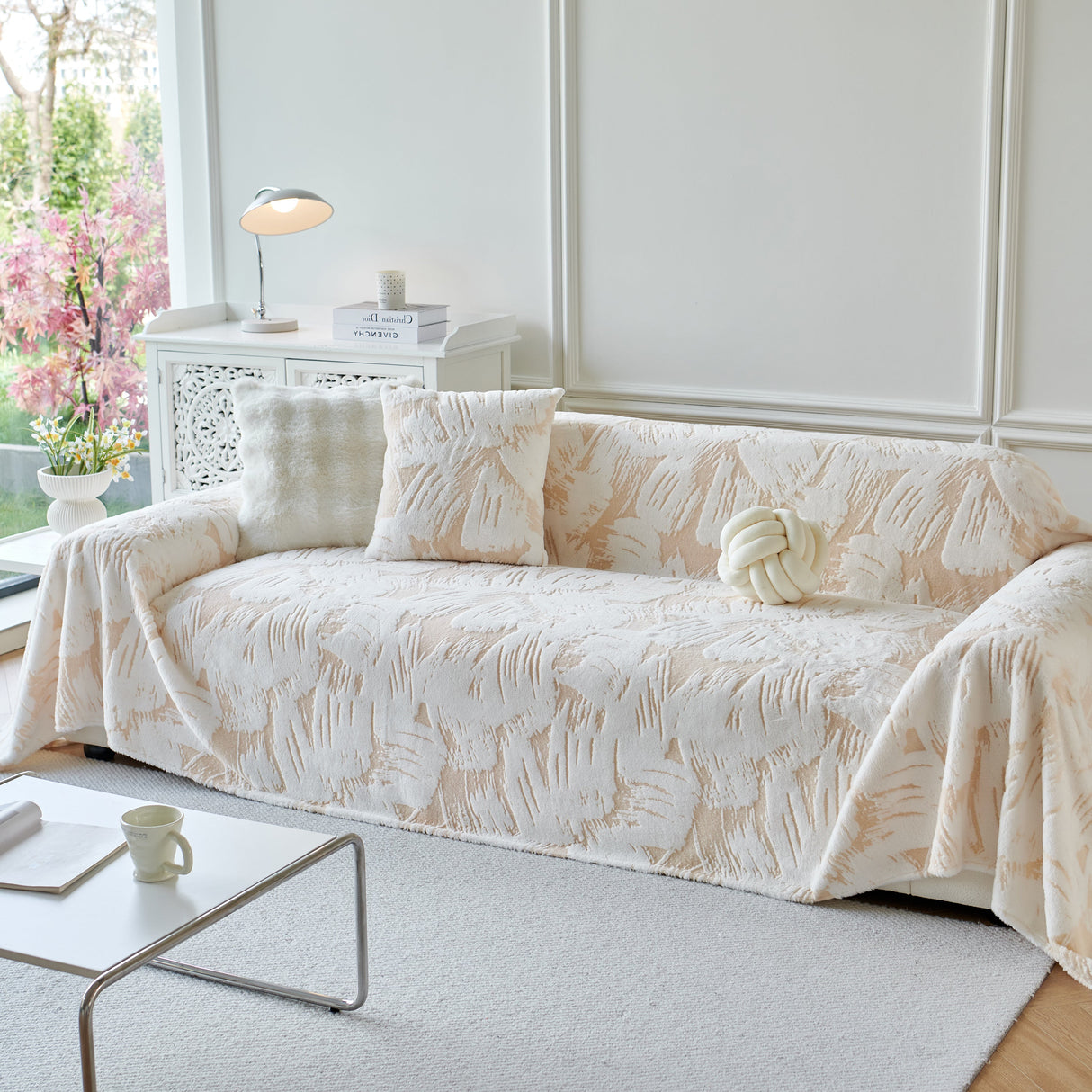 Plush Faux Fur Warm Sofa Cover with Waves Jacquard Textured Throw Blankets for Couch