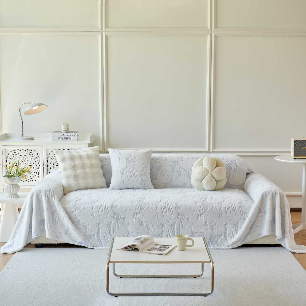 Plush Faux Fur Warm Sofa Cover with Waves Jacquard Textured Throw Blankets for Couch