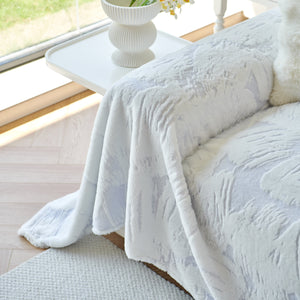 Plush Faux Fur Warm Sofa Cover with Waves Jacquard Textured Throw Blankets for Couch