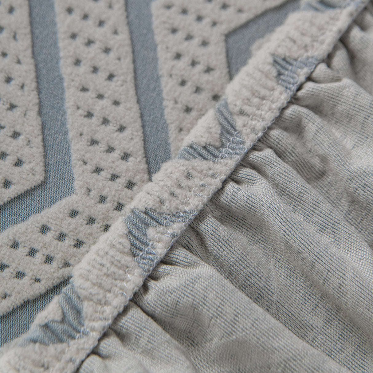 Modern Geometric Jacquard Sofa Slipcover, High Stretch 1-Piece Textured Couch Cover