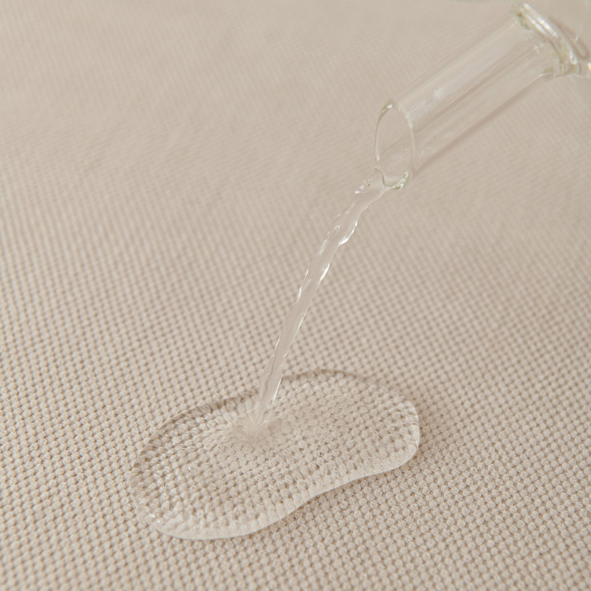 Waterproof Scratch Proof Sofa Protector Throw Blanket, Couch Cover for Pets & Kids