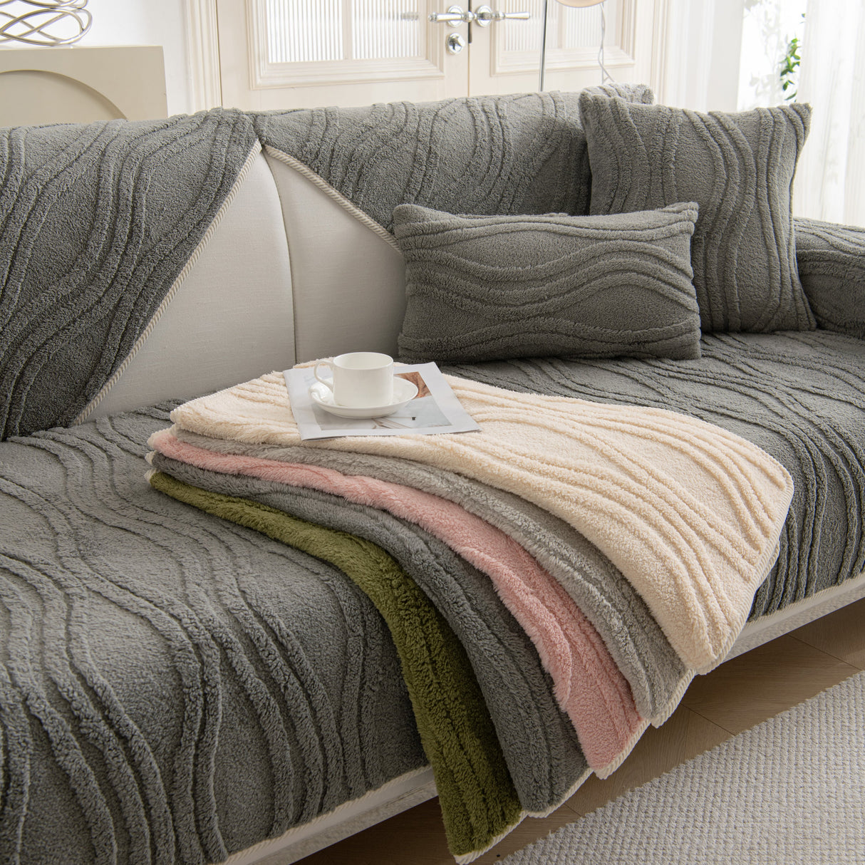Winter Thickened Non-slip Blanket, Three-Dimensional Embossed Cotton Velvet Sofa Cover