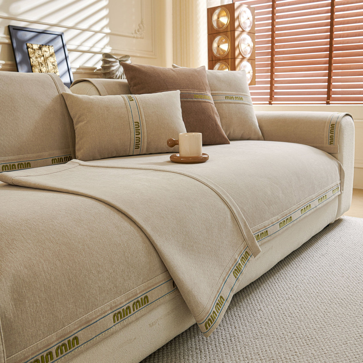 Chenille Sofa Cover Pet Mat, Non-Slip Couch Protector for Sectional & L-Shaped Sofas